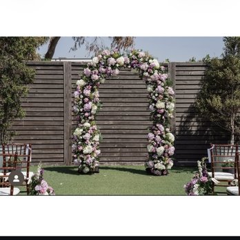 Stellar Blooms & Balloons - Fresh floral arch for wedding - Face Painting Near Me Stellar Blooms & Balloons - Fresh floral arch for wedding - Face Painting Near Me