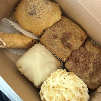 Martino’s Bakery - Original Tea Cakes, Coffee Tea Cakes, Cannoli, Blueberry Tea Cakes - Bakeries Near Me - Burbank, California Martino’s Bakery - Original Tea Cakes, Coffee Tea Cakes, Cannoli, Blueberry Tea Cakes - Bakeries Near Me - Burbank, California