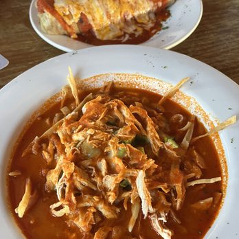 Shaka's Delicious Wood - Chicken tortilla soup, & a burrito - Mexican Near Me - La Paz, BCS