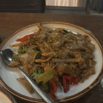 Ben Thai Cafe - Pad Kee Mao - Thai Near Me - San Francisco, California