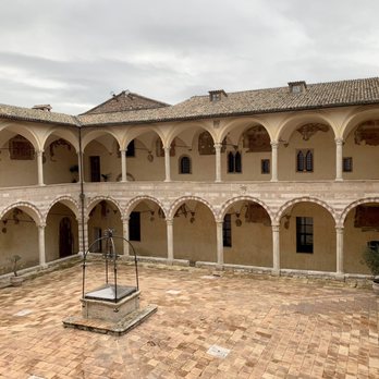 Basilica di San Francesco - Courtyard before the Upper Basilica - Churches Near Me - Assisi, PG