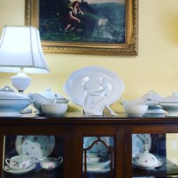 Stella, Bella & Lucy's - Love the antiques and ironstone