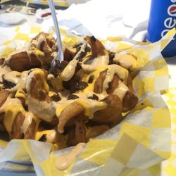 California Burgerz - Gorilla fries! Definitely their take on in n outs animal style fries.