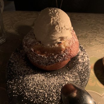 Pane e Vino - Dessert - apple cake. Ok. Not special. - Italian Near Me - Miami Beach, Florida Pane e Vino - Dessert - apple cake. Ok. Not special. - Italian Near Me - Miami Beach, Florida
