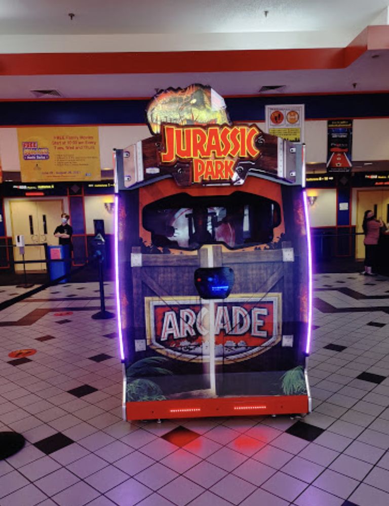 Main Gate Movies 10, Norfolk Roadtrippers