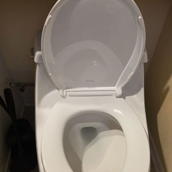 WiseWay Plumbing - Newly installed software close toilet seat - Plumbing Near Me - Torrance, California WiseWay Plumbing - Newly installed software close toilet seat - Plumbing Near Me - Torrance, California