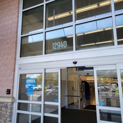 Ross Dress for Less - Front Entrance