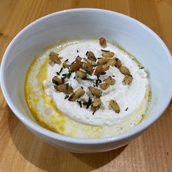 Nook - Mango "tomato soup"