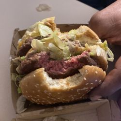 McDonald's - Non cooked burger