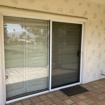 Pro Glass & Mirror - New Glass Window Installed Into Sliding Door - Windows Installation Near Me - Palm Desert, California Pro Glass & Mirror - New Glass Window Installed Into Sliding Door - Windows Installation Near Me - Palm Desert, California