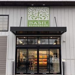 Basil Bandwagon Natural Market