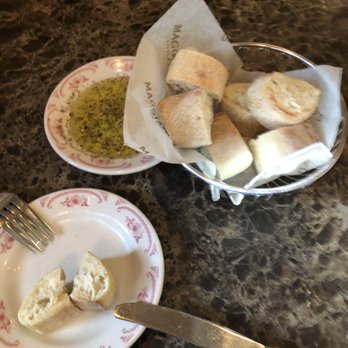 Maggiano's - Complimentary bread - Italian Near Me - Houston, Texas Maggiano's - Complimentary bread - Italian Near Me - Houston, Texas