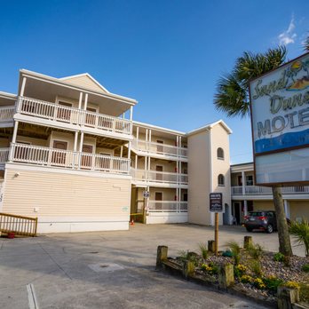 Sand Dunes Motel - Hotels Near Me - Kure Beach, North Carolina Sand Dunes Motel - Hotels Near Me - Kure Beach, North Carolina
