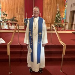 Pastor Frank Matthews
