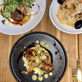 Ivory House - Tenderloin, filet and bouillabaisse - Cocktail Bars Near Me - Cincinnati, Ohio