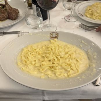 Il Vero Alfredo - The signature dish - Italian Near Me - Rome, RM