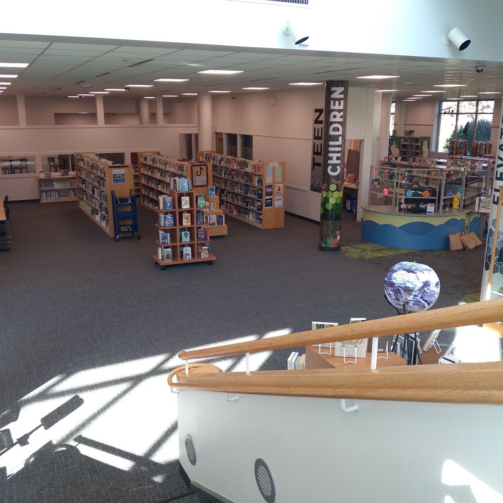 Elyria Public Library - Spacious! - Libraries Near Me - Elyria, Ohio Elyria Public Library - Spacious! - Libraries Near Me - Elyria, Ohio