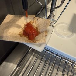McDonald's - Flies on ketchup