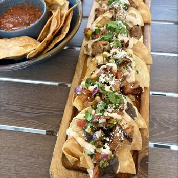 Las Calaveras - Nachos Appetizer with Chicken - New Mexican Cuisine Near Me - Meridian, Idaho