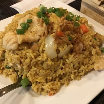 Banana Leaf - Pineapple rice, would not recommend - Malaysian Near Me - Houston, Texas Banana Leaf - Pineapple rice, would not recommend - Malaysian Near Me - Houston, Texas
