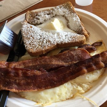 Pablo's Cafe - French toast eggs bacon - Breakfast & Brunch Near Me - San Diego, California Pablo's Cafe - French toast eggs bacon - Breakfast & Brunch Near Me - San Diego, California