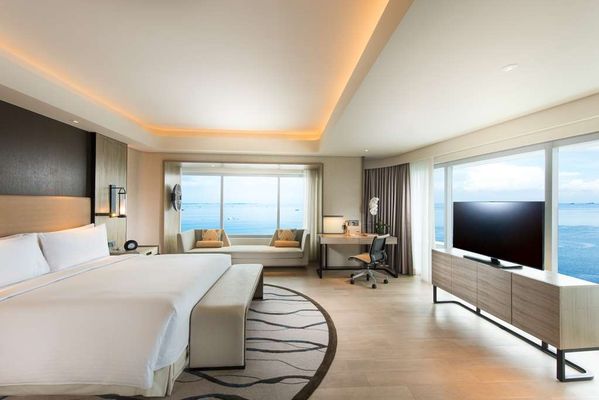 Conrad Manila by null