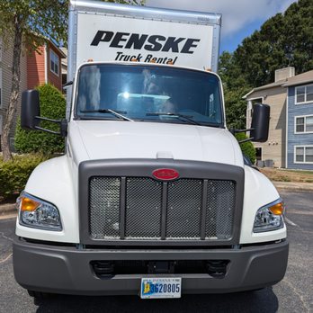 Safe & Sound Moving - Hamza and Sula arrived in a 26-foot Penske moving truck rental. Move from Chapel Hill, NC to Atlanta, GA with stop in High Point, NC. - Movers Near Me - Cary, North Carolina