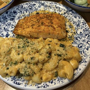 Tupelo Honey Southern Kitchen & Bar - New American Near Me - Frisco, Texas Tupelo Honey Southern Kitchen & Bar - New American Near Me - Frisco, Texas