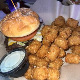 Hayden Island Cheeseburger