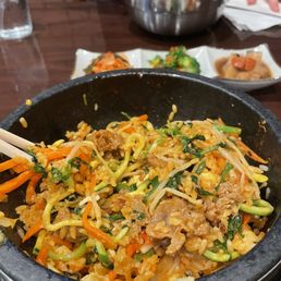 Dolsot Bibimbap