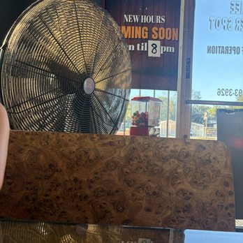 Thee Burger Spot - Not sure if you can zoom in, but this fan had a TON of dust built up on it. - Burgers Near Me - Tampa, Florida