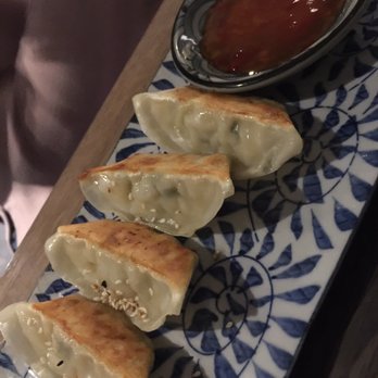 IKO - Tori Gyoza - Asian Fusion Near Me - Vienna, 9