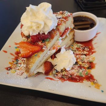 Pastrami On Wry - Fruity pebbles stuffed french toast with strawberry cream cheese - New American Near Me - Manchester, Connecticut