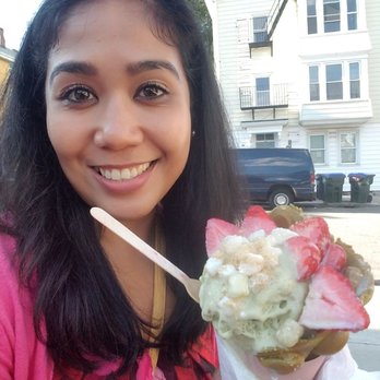 Kow Kow - Serving is as big as my face - Ice Cream & Frozen Yogurt Near Me - Providence, Rhode Island