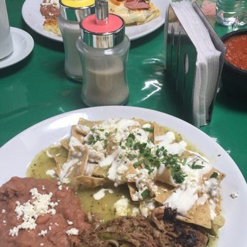 El Buen Provecho - Breakfast & Brunch Near Me - Ensenada, BCN