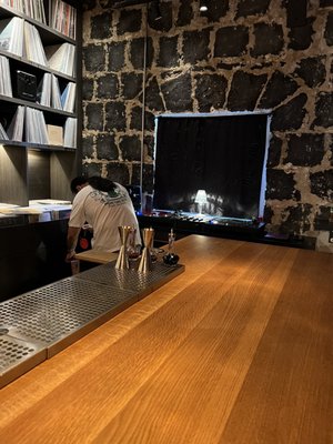 EP bar by null