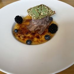 Restaurant 5th Avenue - Creme brûlée - amazing!