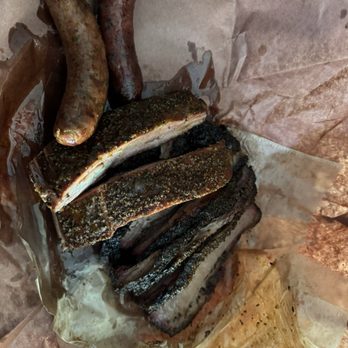 Franklin Barbecue - Just a few pieces - Barbeque Near Me - Austin, Texas Franklin Barbecue - Just a few pieces - Barbeque Near Me - Austin, Texas