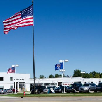 Serra Buick GMC Rochester Hills - Car Dealers Near Me - Rochester Hills, Michigan Serra Buick GMC Rochester Hills - Car Dealers Near Me - Rochester Hills, Michigan