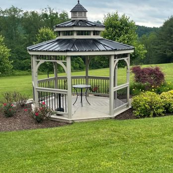 Red Fox Winery and Lounge - Wineries Near Me - Hickory, Pennsylvania Red Fox Winery and Lounge - Wineries Near Me - Hickory, Pennsylvania