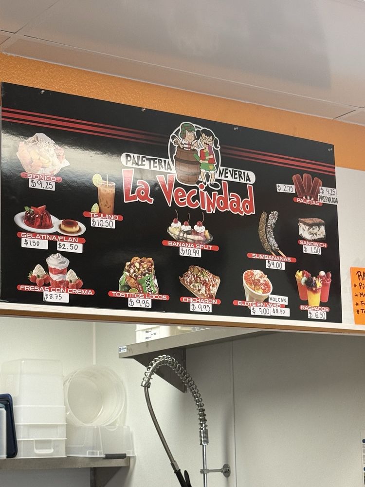 Paleteria La Vecindad Neveria Logo