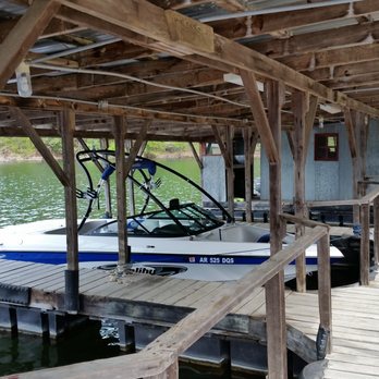 Deer Run Cabins Resort - Private dock with fish cleaning station and swim platform - Resorts Near Me - Mountain Home, Arkansas Deer Run Cabins Resort - Private dock with fish cleaning station and swim platform - Resorts Near Me - Mountain Home, Arkansas