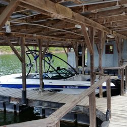 Deer Run Cabins Resort - Private dock with fish cleaning station and swim platform