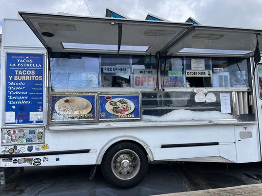 Tacos La Estrella by null