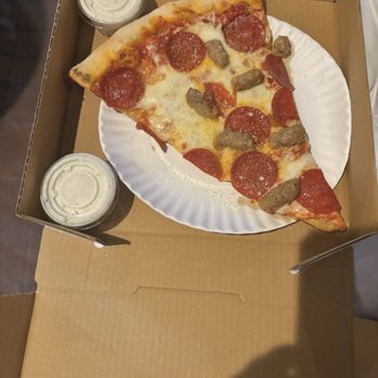 Italia Express Cedar Springs - Pepperoni and sausage - Italian Near Me - Dallas, Texas Italia Express Cedar Springs - Pepperoni and sausage - Italian Near Me - Dallas, Texas