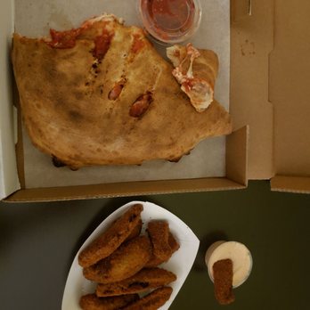 Mm Mm Pizza - Calzone Hot Sausage with Deep Fried Slices of Portabello... - Pizza Near Me - Canonsburg, Pennsylvania Mm Mm Pizza - Calzone Hot Sausage with Deep Fried Slices of Portabello... - Pizza Near Me - Canonsburg, Pennsylvania