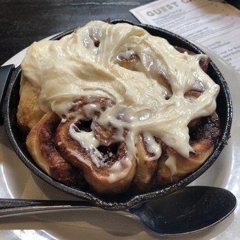 The Perch - Cinnamon rolls - Breweries Near Me - Chicago, Illinois