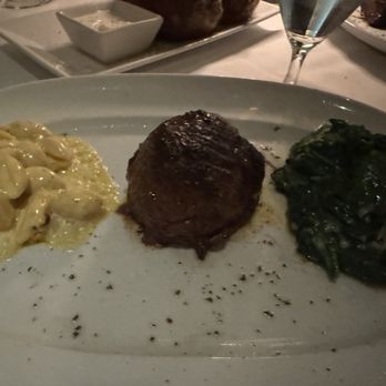 Steak 44 - Shells and cheese, filet mignon, Sautéed Spinach - Steakhouses Near Me - Phoenix, Arizona