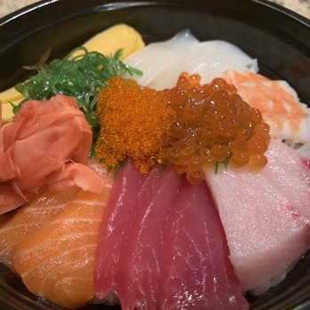 Ahi & Vegetable - Ala Moana - Chirashi don $15 restaurant week special - Poke Near Me - Honolulu, Hawaii Ahi & Vegetable - Ala Moana - Chirashi don $15 restaurant week special - Poke Near Me - Honolulu, Hawaii