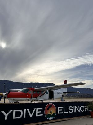 Skydive Elsinore by null